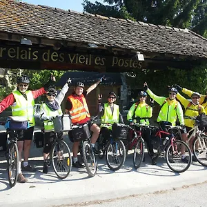 Hotel Le Relais Des Vieilles Postes, Les Avenieres